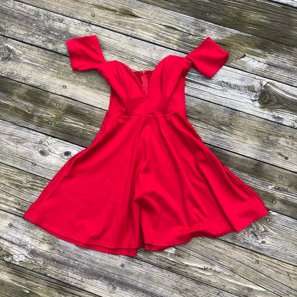 NASTYGAL gorgeous red Bardot off the shoulder skater dress size m - Picture 2 of 8